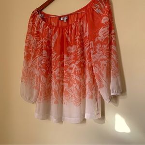 Jennifer Lopez pretty off the shoulder sheer blouse. S